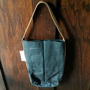 NWT Hearth & Hand Magnolia Black Paper Wine Bag